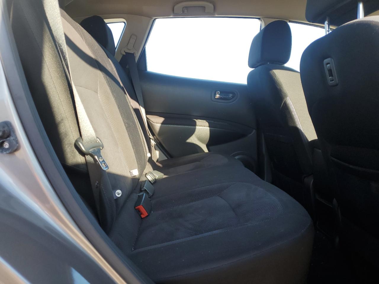 2014 Nissan Rogue Select S VIN: JN8AS5MV2EW712293 Lot: 81525075