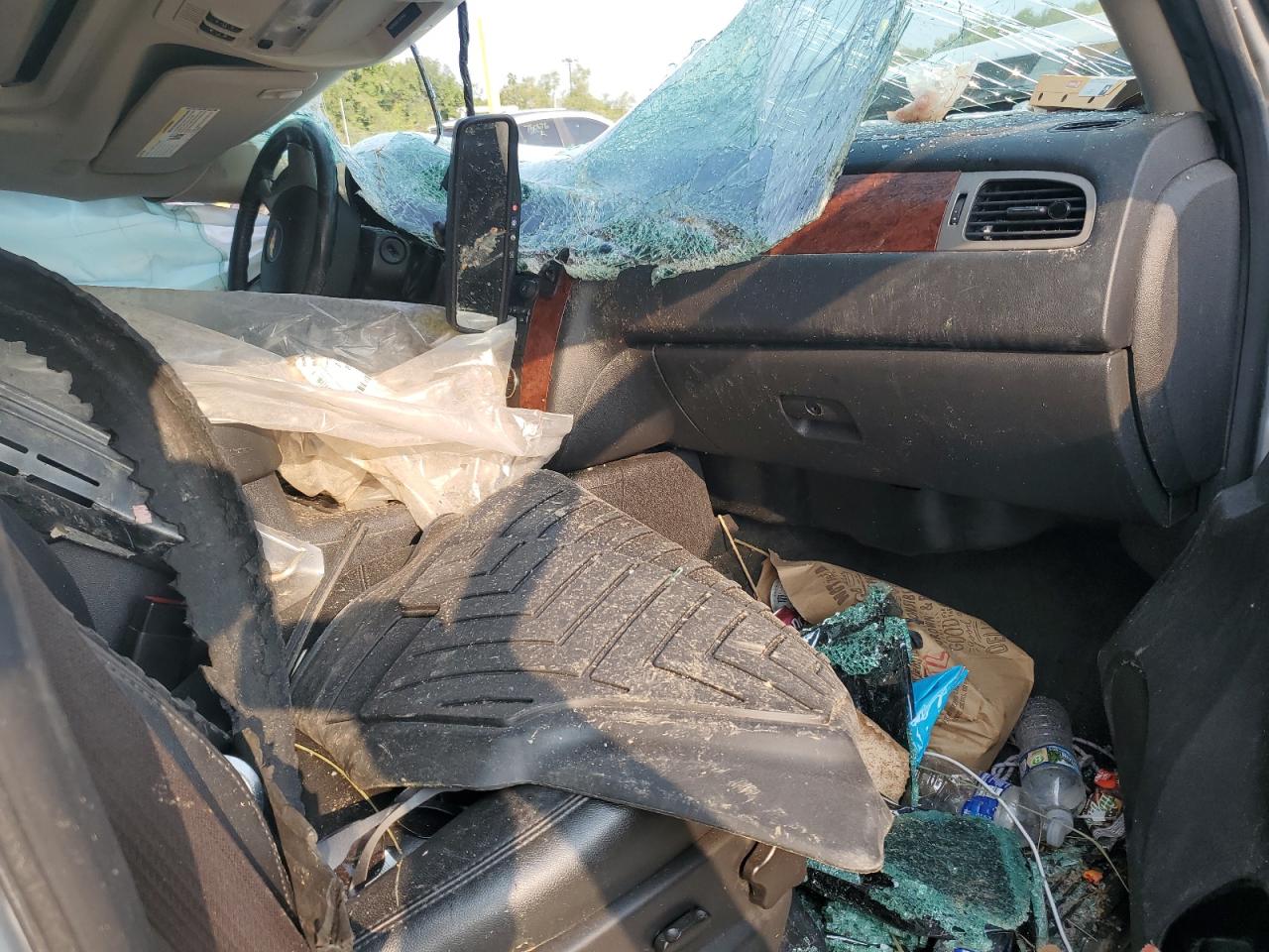 2014 Chevrolet Suburban K1500 Lt VIN: 1GNSKJE71ER134346 Lot: 71701705