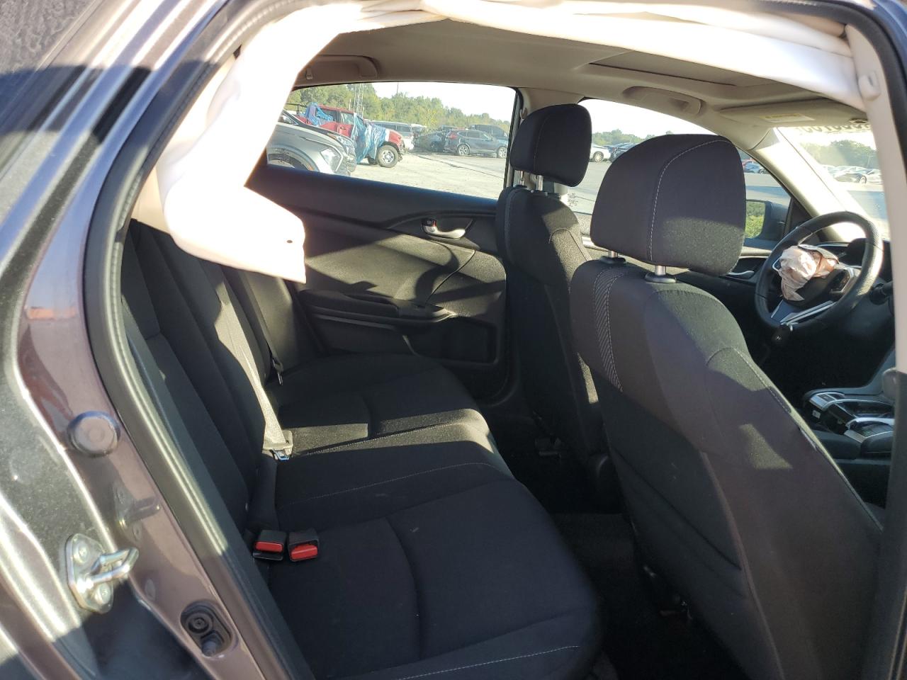 2018 Honda Civic Ex VIN: 19XFC2F75JE031769 Lot: 84060755