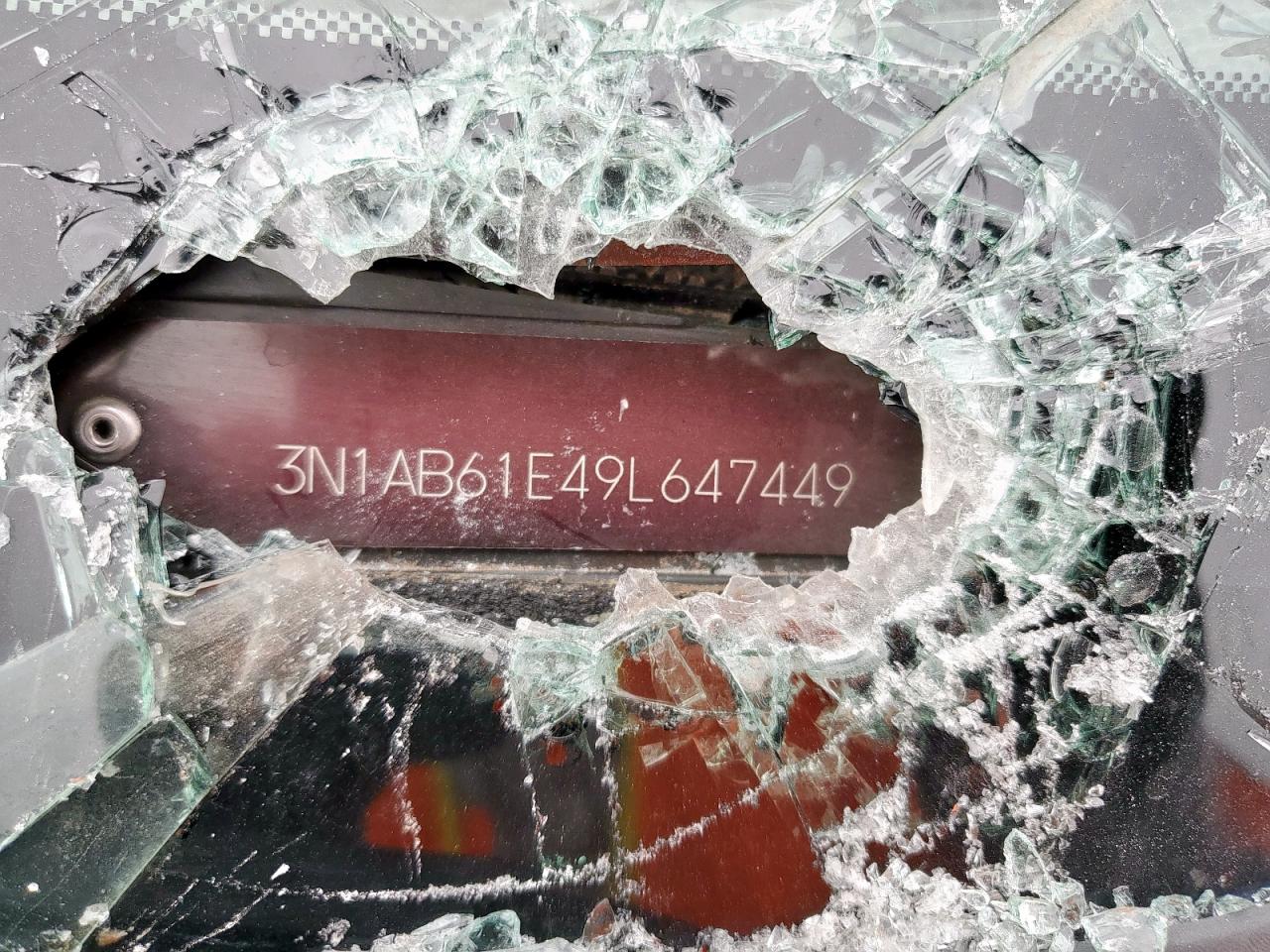 2009 Nissan Sentra 2.0 VIN: 3N1AB61E49L647449 Lot: 71811125