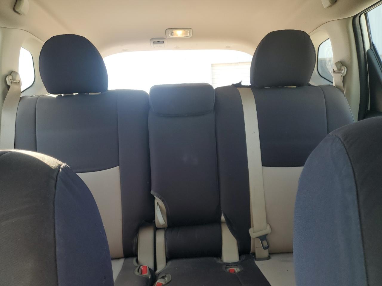 2017 Nissan Rogue S VIN: KNMAT2MVXHP524580 Lot: 81717435