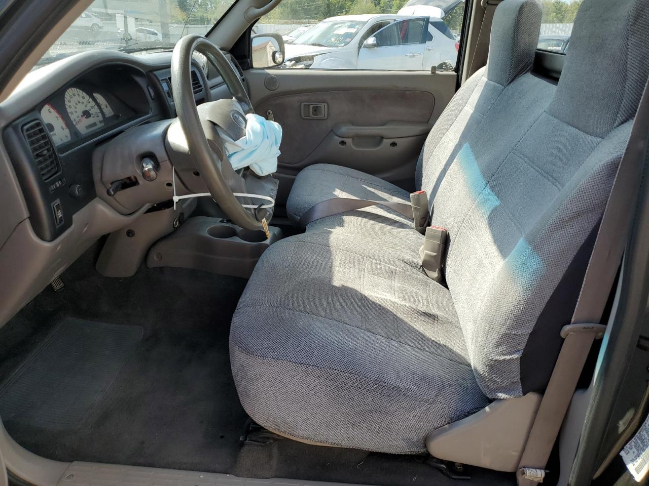 2001 Toyota Tacoma Prerunner VIN: 5TENM92N01Z876494 Lot: 84612045