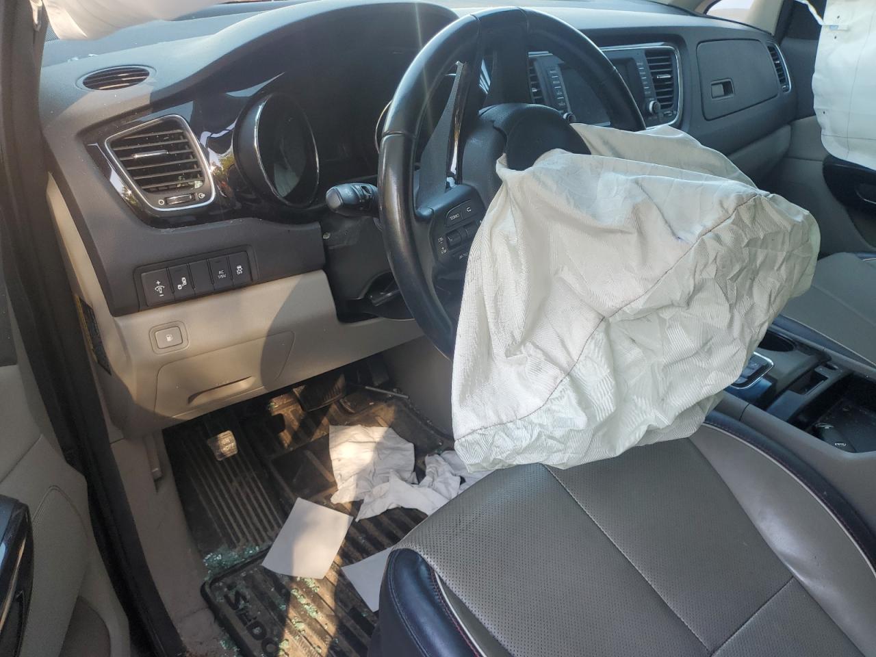 2018 Kia Sedona Ex VIN: KNDMC5C18J6370959 Lot: 84231515