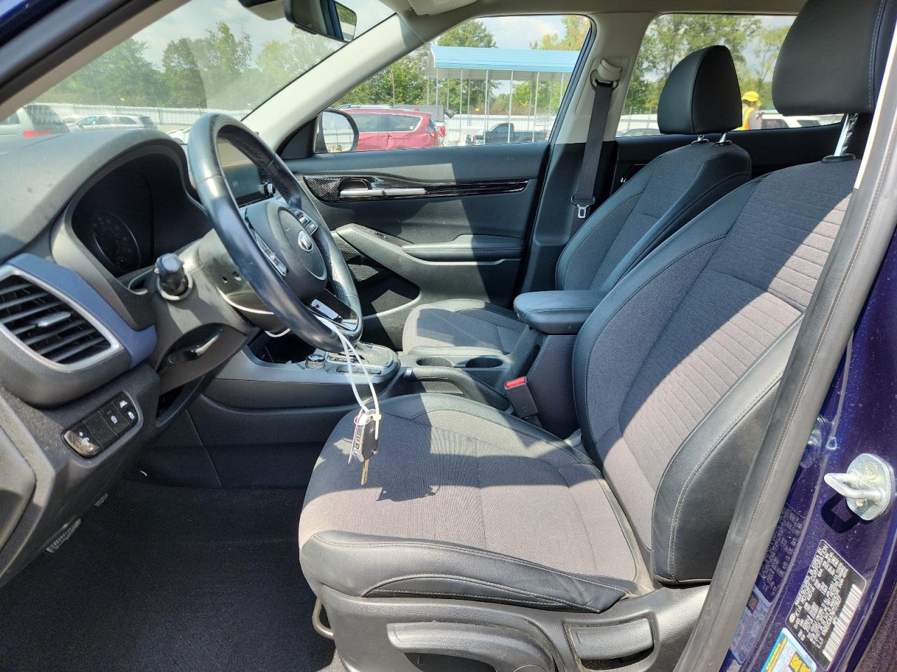 2021 Kia Seltos S VIN: KNDEUCAA7M7173627 Lot: 80871775