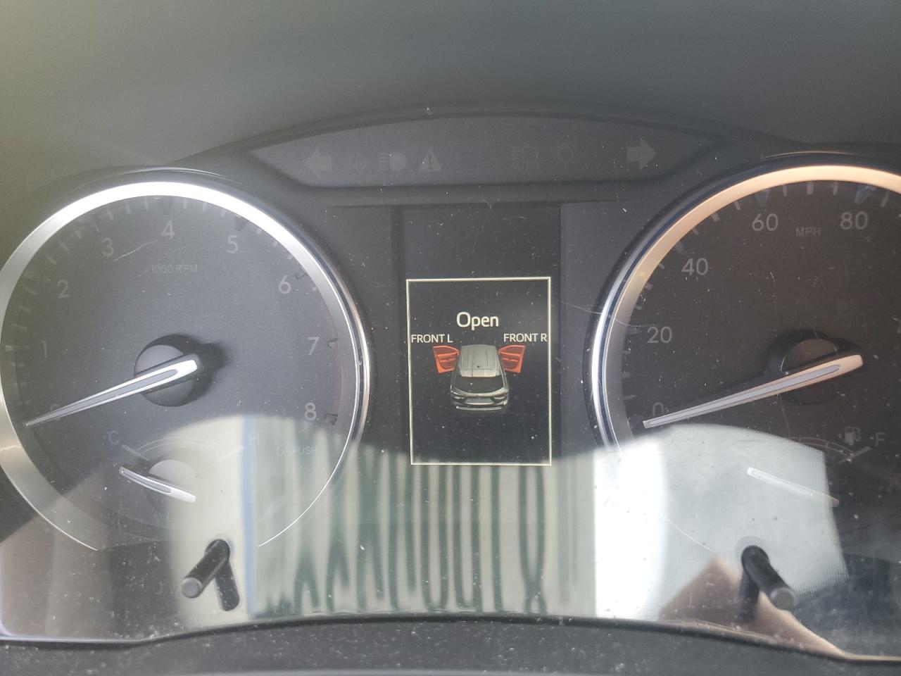 2016 Toyota Highlander Xle VIN: 5TDJKRFH2GS270967 Lot: 81683395