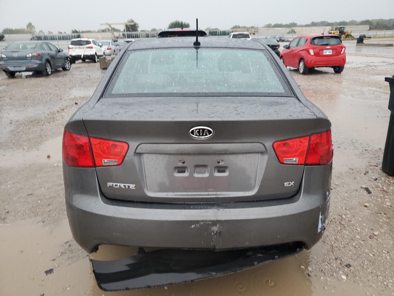 2013 Kia Forte Ex VIN: KNAFU4A22D5718435 Lot: 89564055