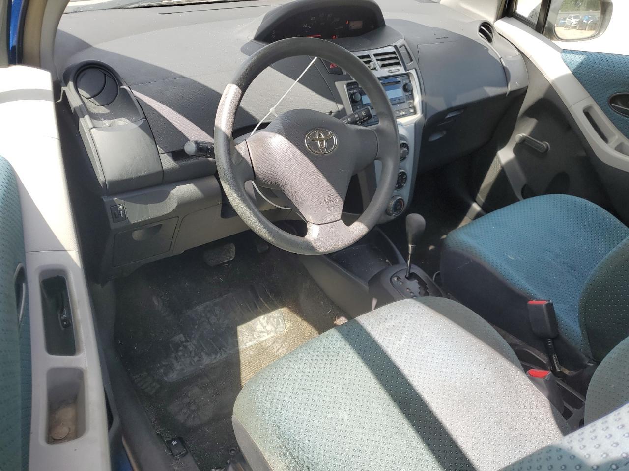 2007 Toyota Yaris VIN: JTDJT923575051062 Lot: 71165955