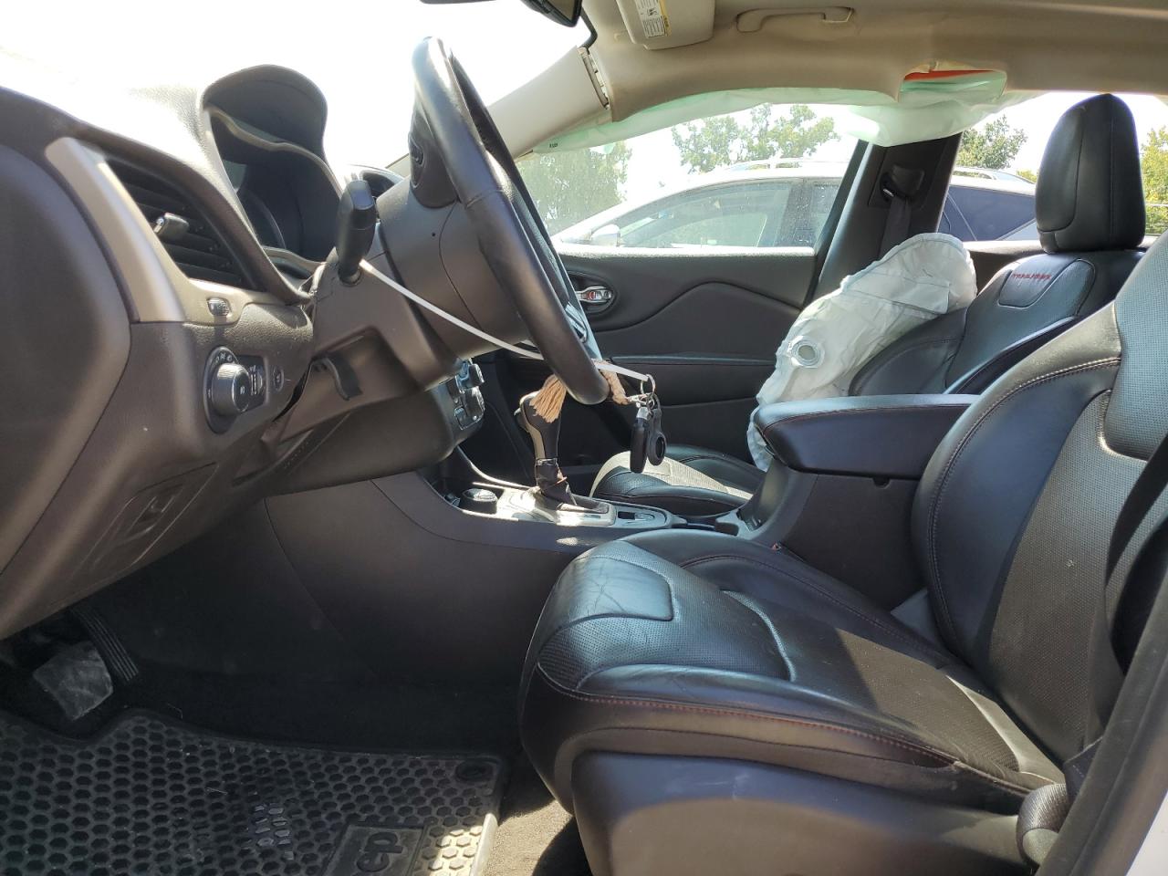 2016 Jeep Cherokee Trailhawk VIN: 1C4PJMBS8GW154240 Lot: 80713645