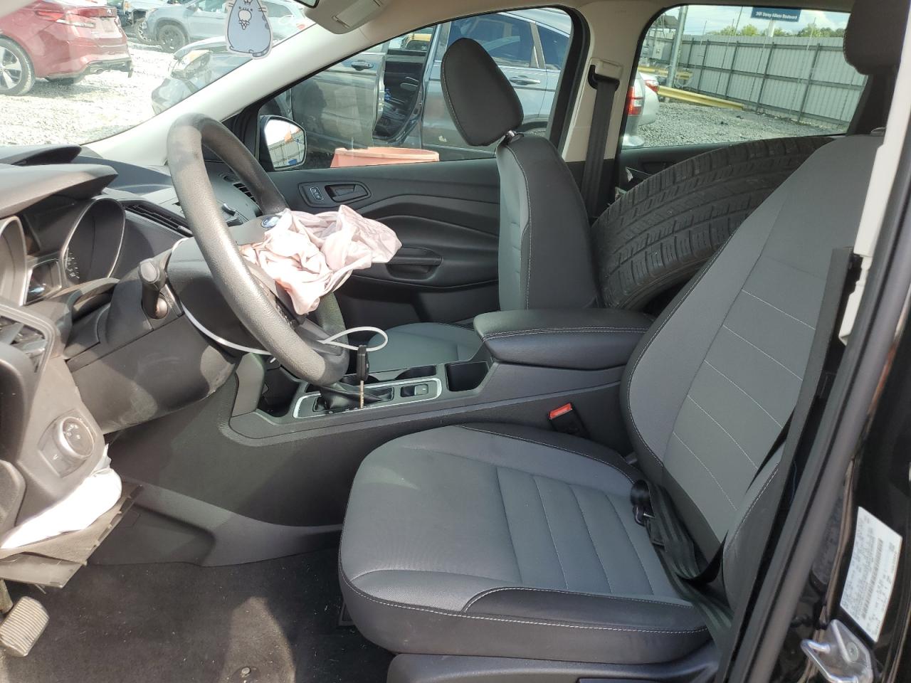 2017 Ford Escape S VIN: 1FMCU0F78HUC89909 Lot: 81843185