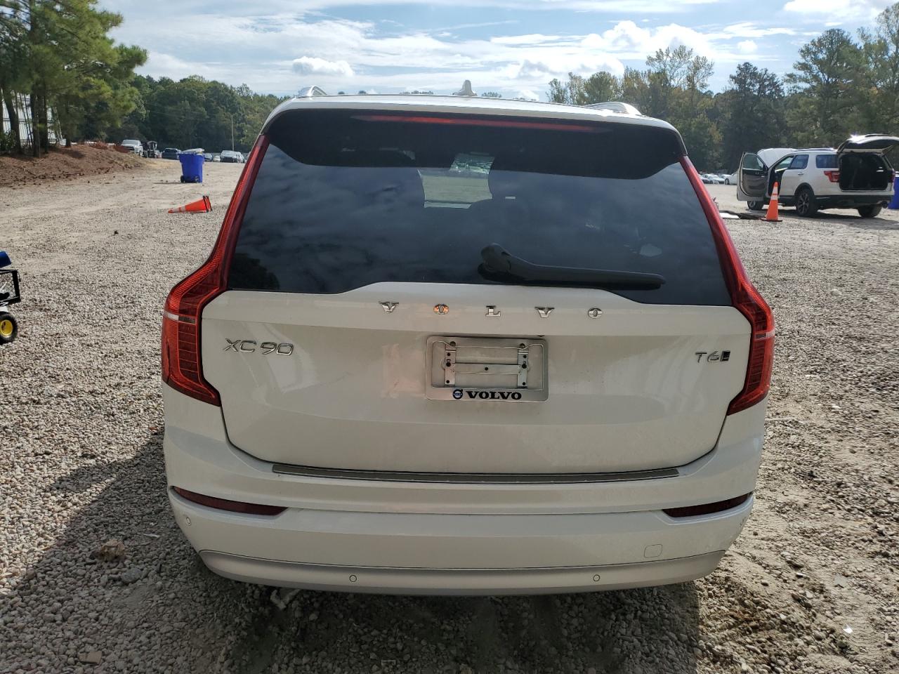 2022 Volvo Xc90 T6 Momentum VIN: YV4A22PK4N1856613 Lot: 84030635