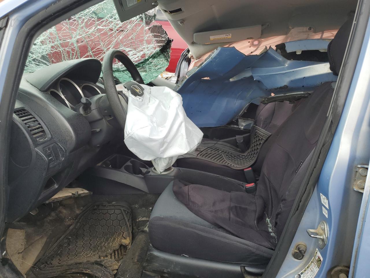 2008 Honda Fit VIN: JHMGD37418S068237 Lot: 71117345