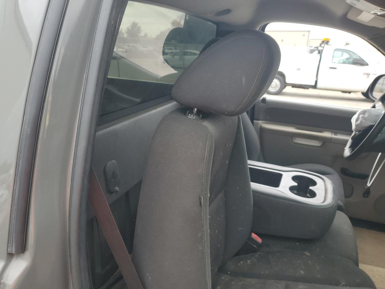 2010 Chevrolet Silverado C1500 VIN: 1GCPCPEA9AZ183394 Lot: 81735665