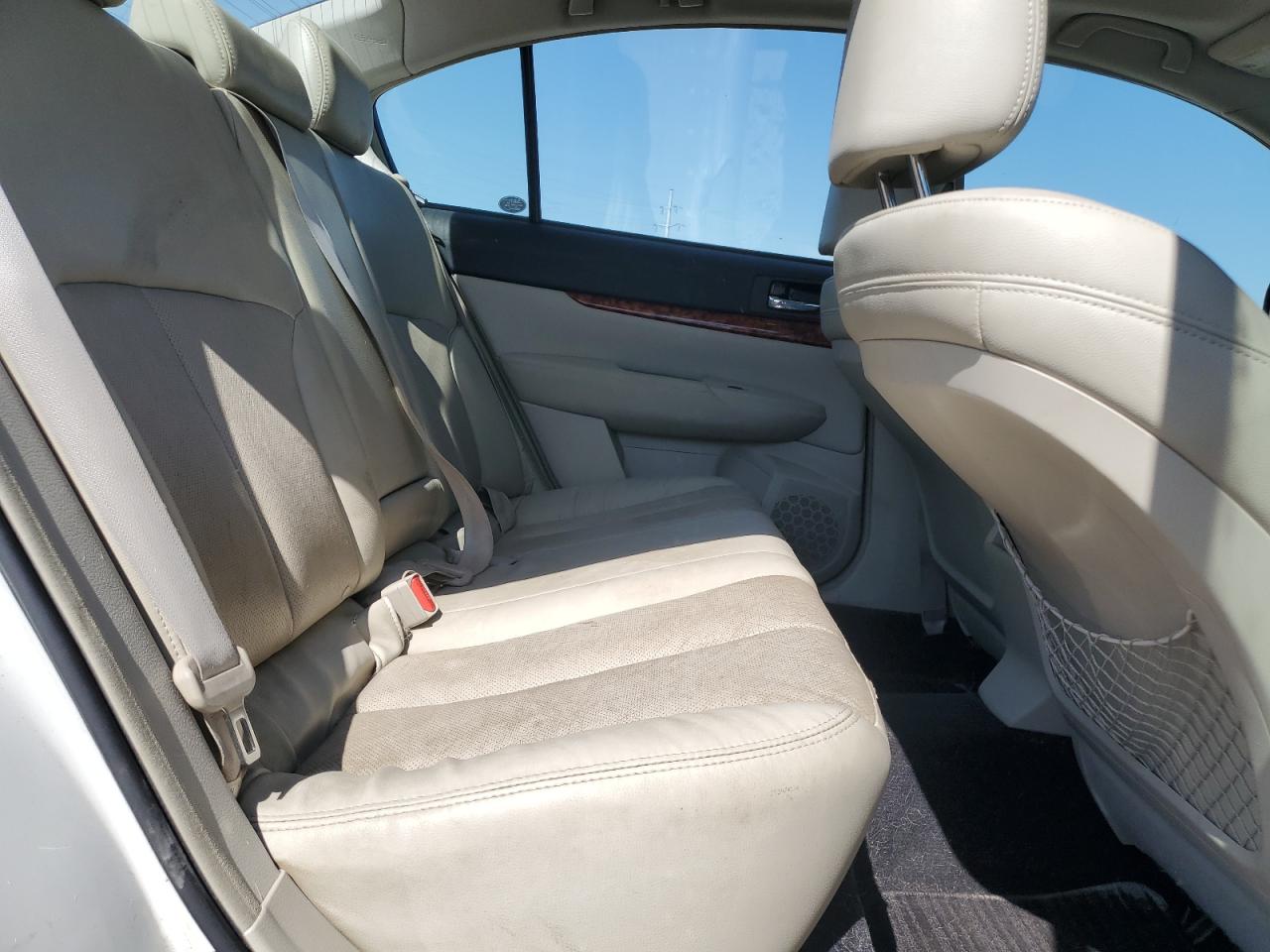 2010 Subaru Legacy 2.5I Limited VIN: 4S3BMCK69A3239997 Lot: 81185295