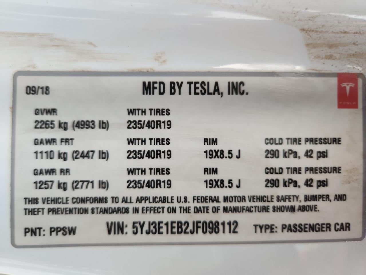 2018 Tesla Model 3 VIN: 5YJ3E1EB2JF098112 Lot: 71870875