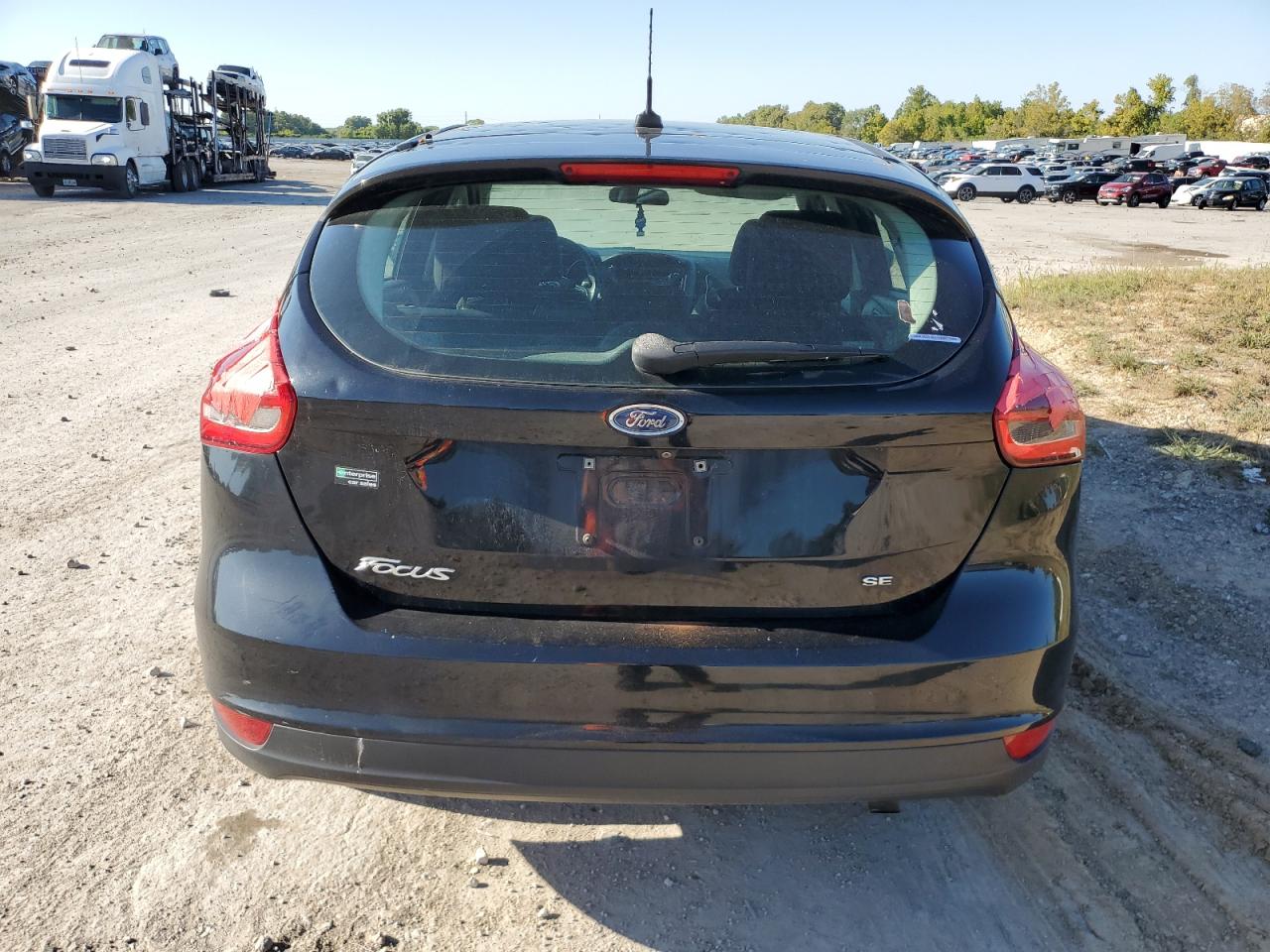 2017 Ford Focus Se VIN: 1FADP3K26HL247293 Lot: 81921295