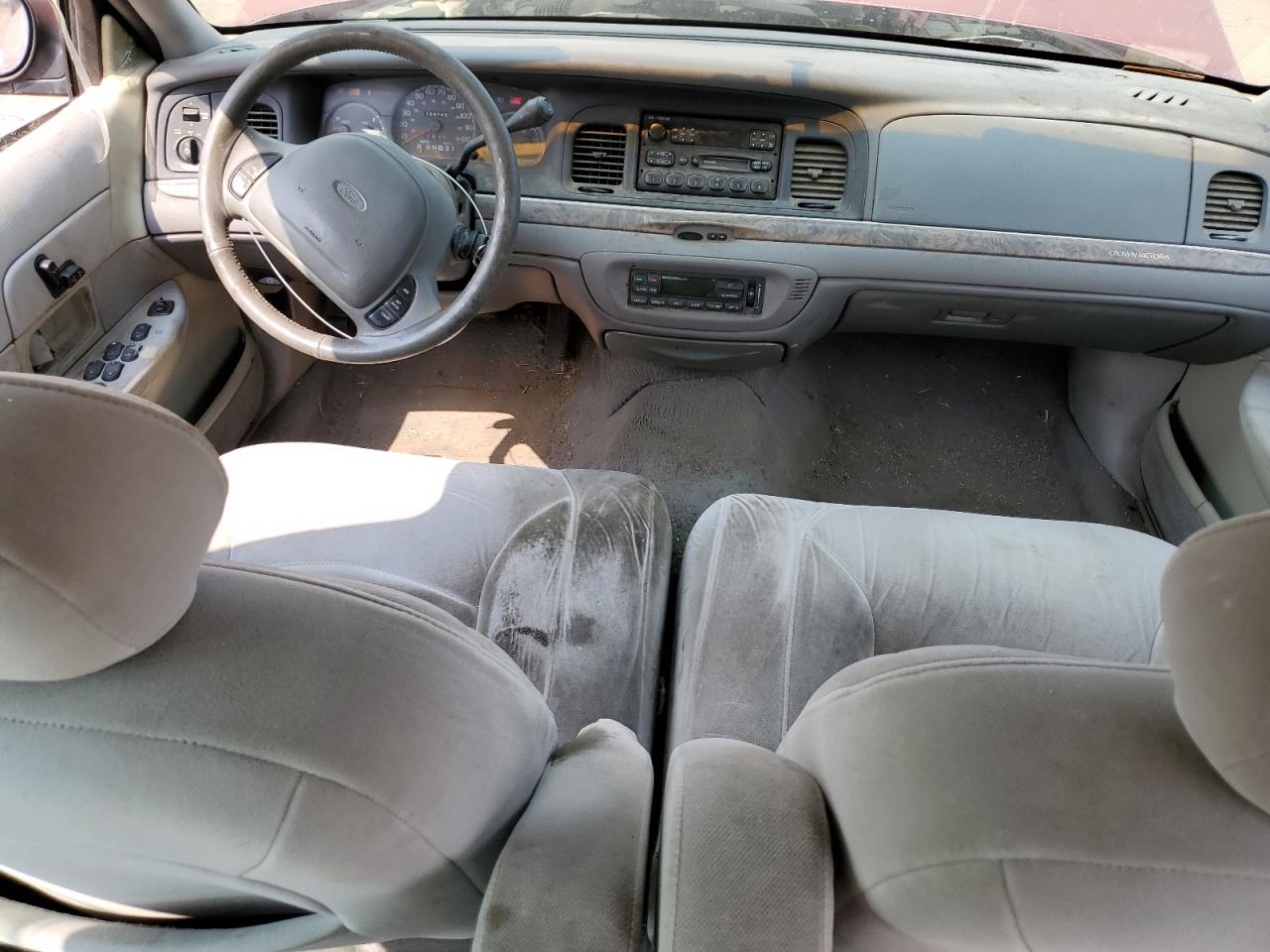2000 Ford Crown Victoria Lx VIN: 2FAFP74W4YX100974 Lot: 71901865