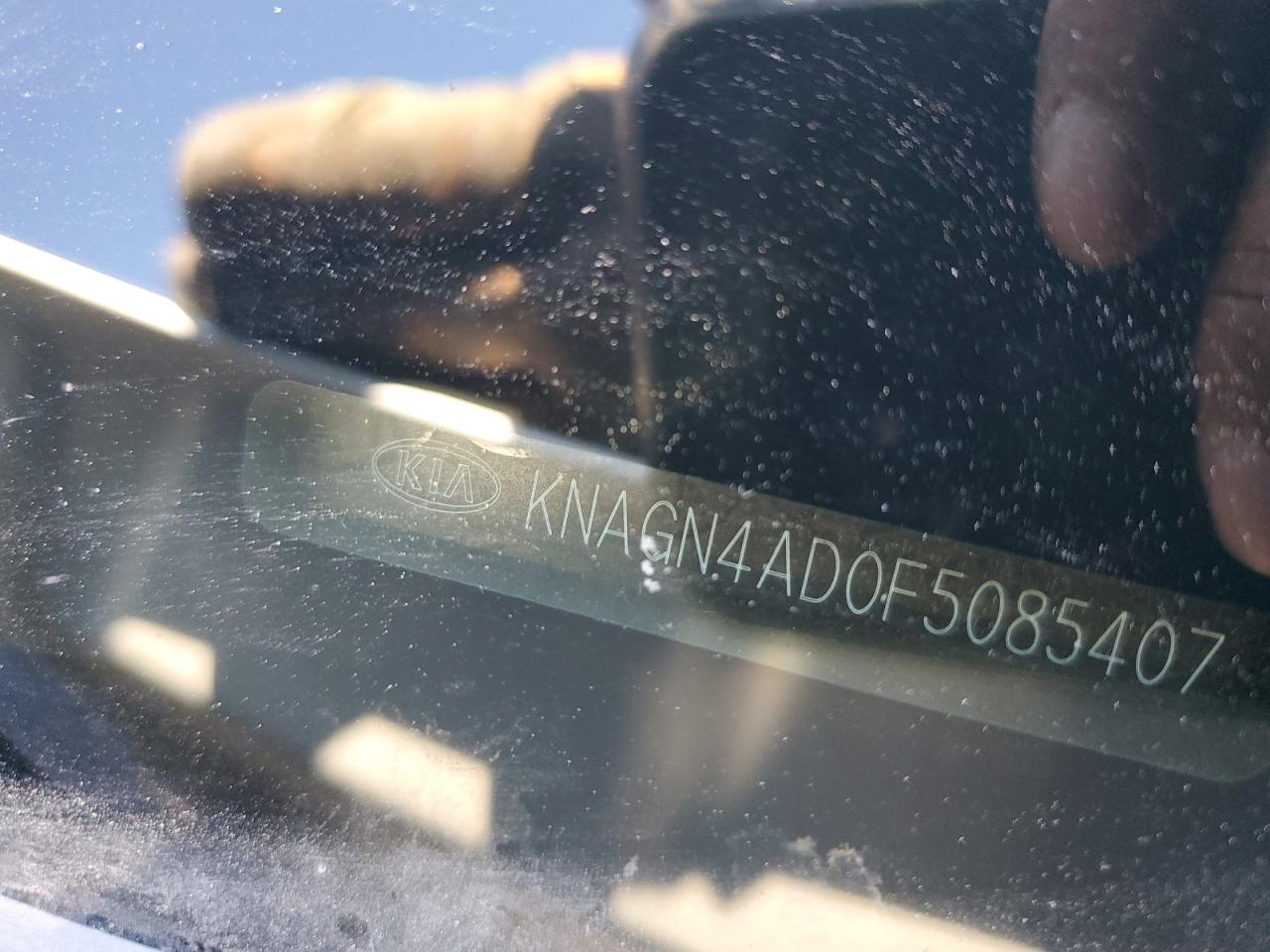 2015 Kia Optima Hybrid VIN: KNAGN4AD0F5085407 Lot: 80905435