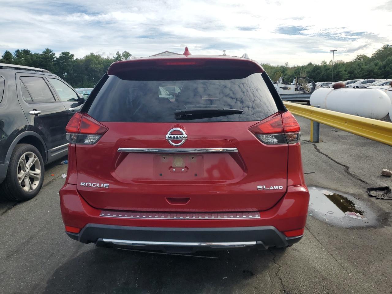 2017 Nissan Rogue S VIN: JN8AT2MV9HW278700 Lot: 80613745