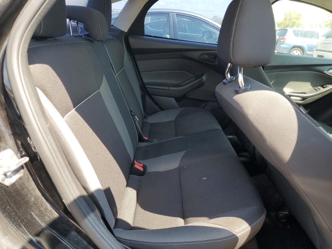 2014 Ford Focus S VIN: 1FADP3E28EL418584 Lot: 80465775