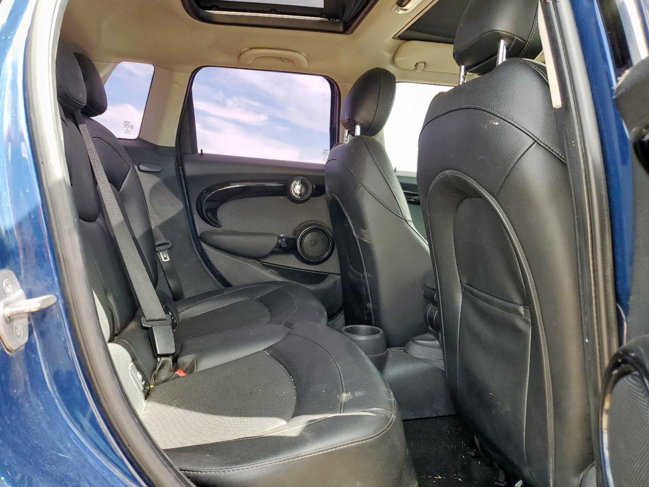 2016 Mini Cooper VIN: WMWXU1C5XG2E17169 Lot: 84556145