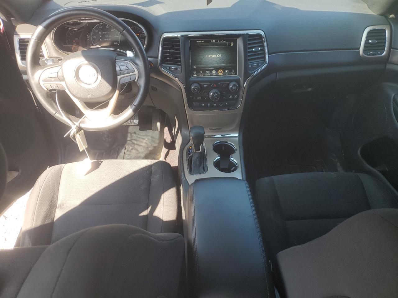 2016 Jeep Grand Cherokee Laredo VIN: 1C4RJFAG1GC462496 Lot: 71997385