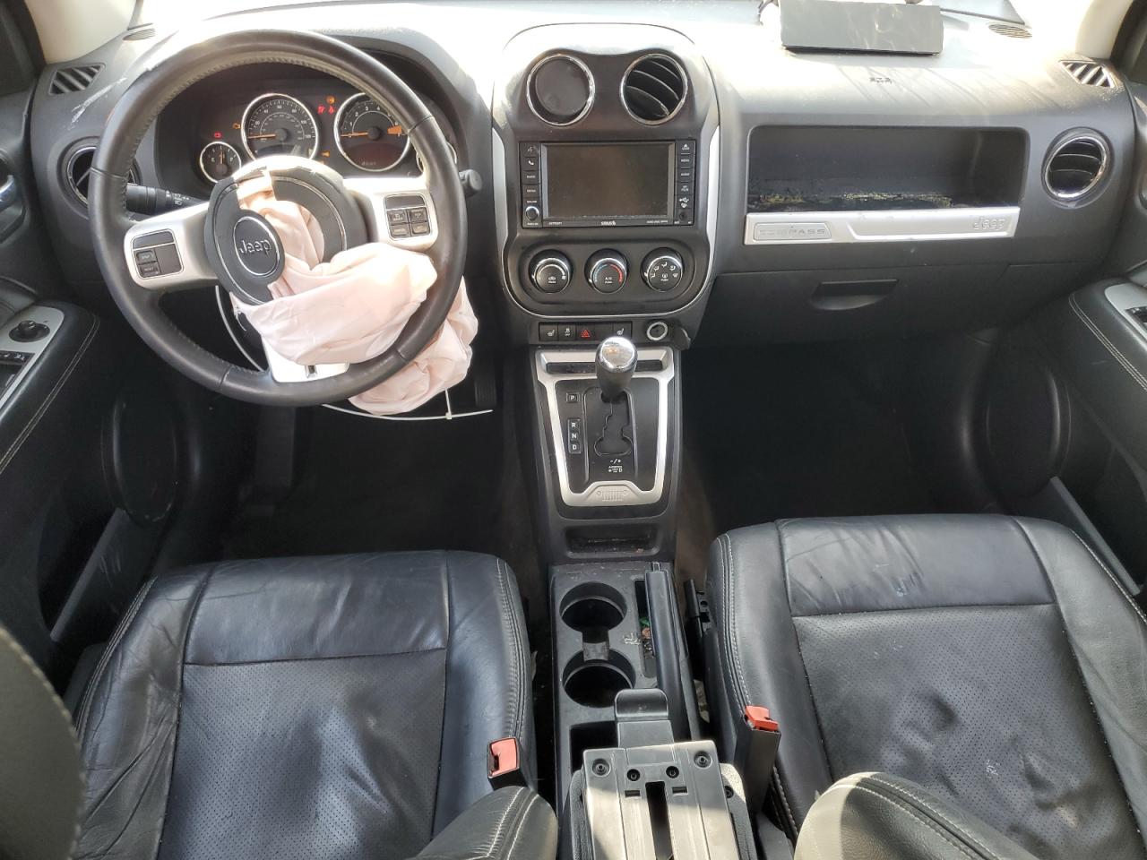 2017 Jeep Compass Latitude VIN: 1C4NJDEB3HD190286 Lot: 71103605