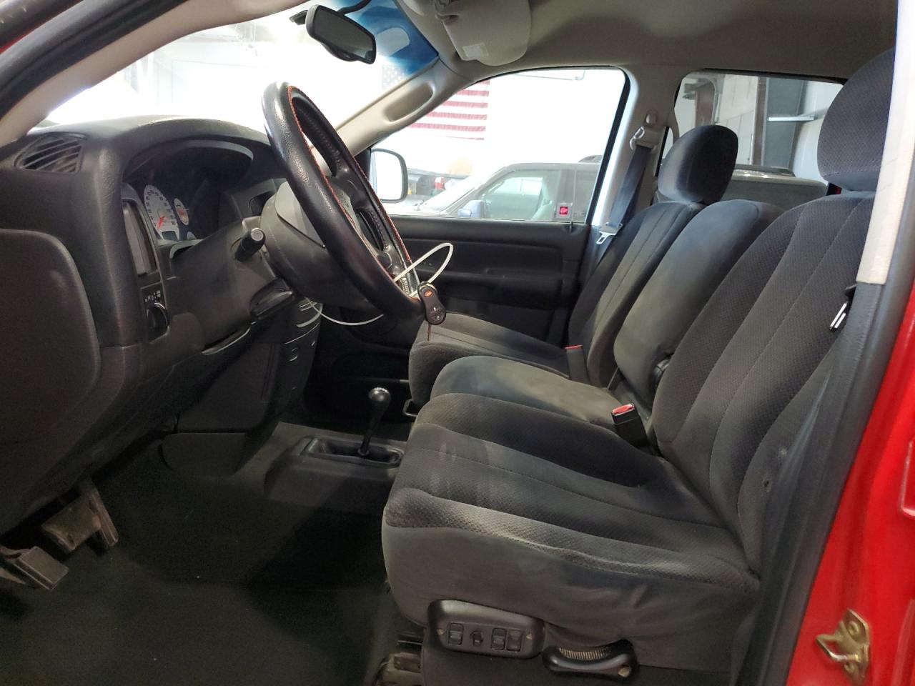 2002 Dodge Ram 1500 VIN: 3D7HU18N42G211770 Lot: 82081375