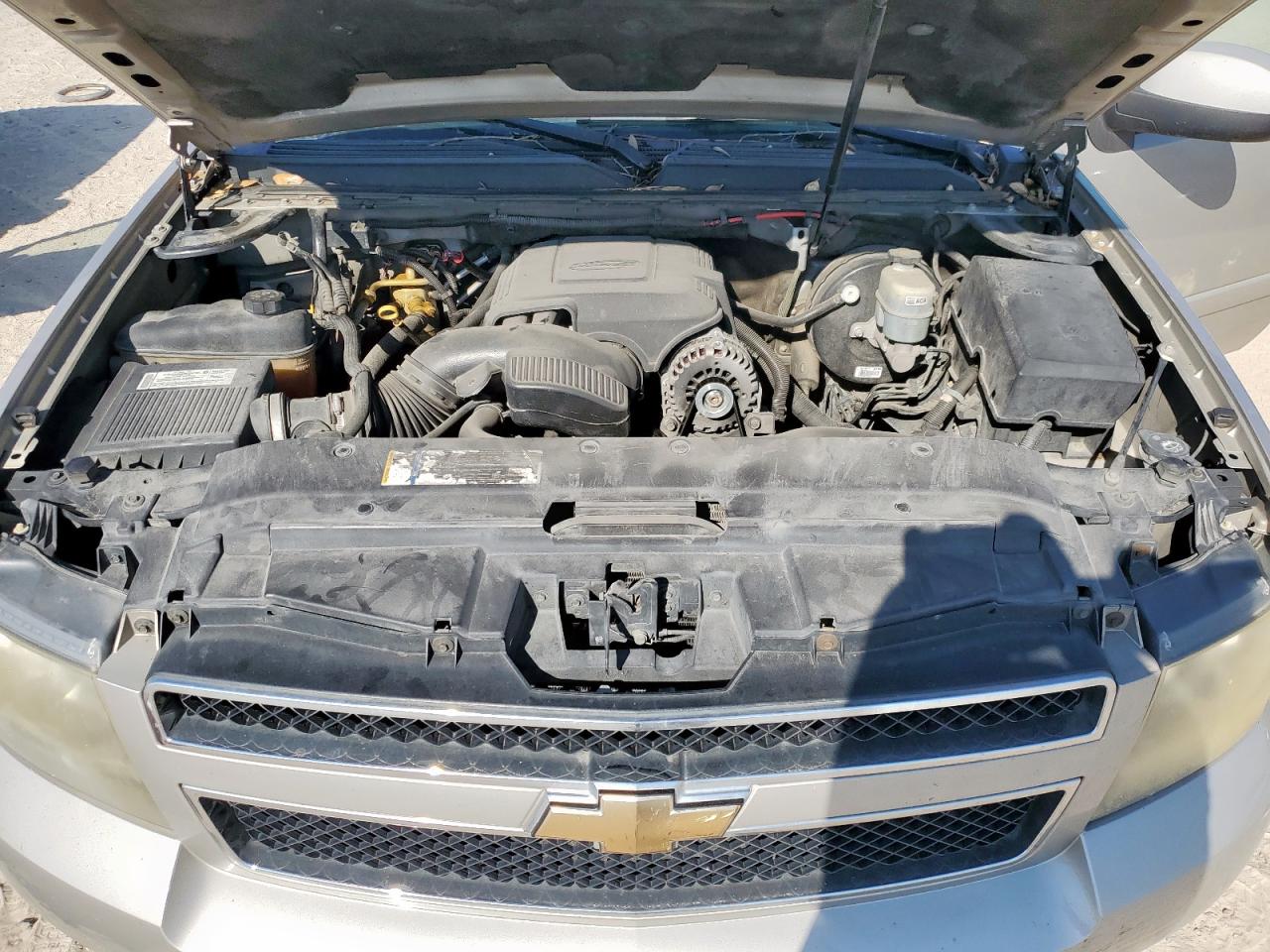 2008 Chevrolet Suburban K1500 Ls VIN: 3GNFK16368G132402 Lot: 81287485