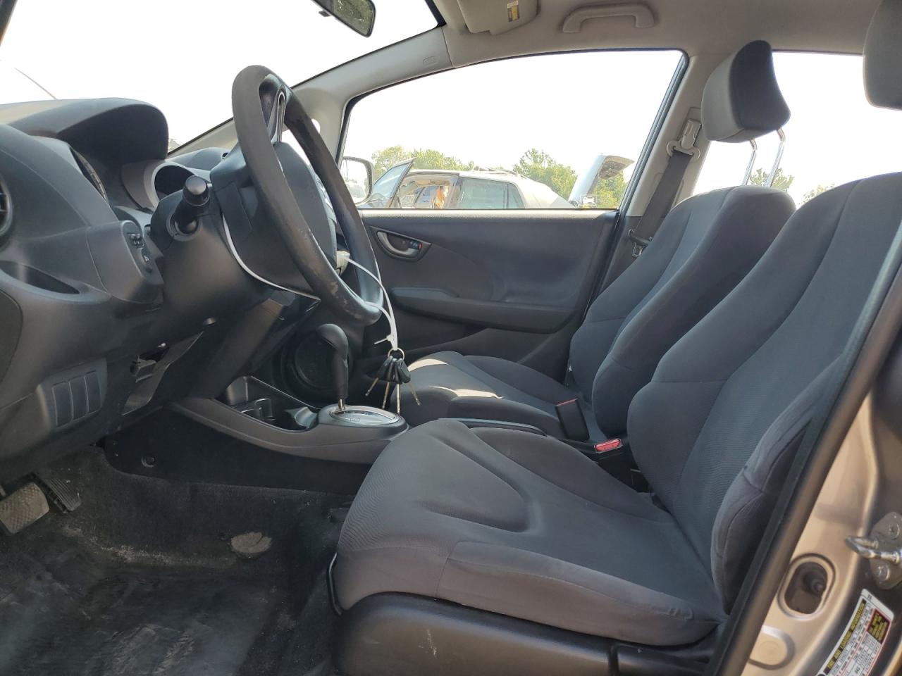 2009 Honda Fit VIN: JHMGE88289S015611 Lot: 81223175