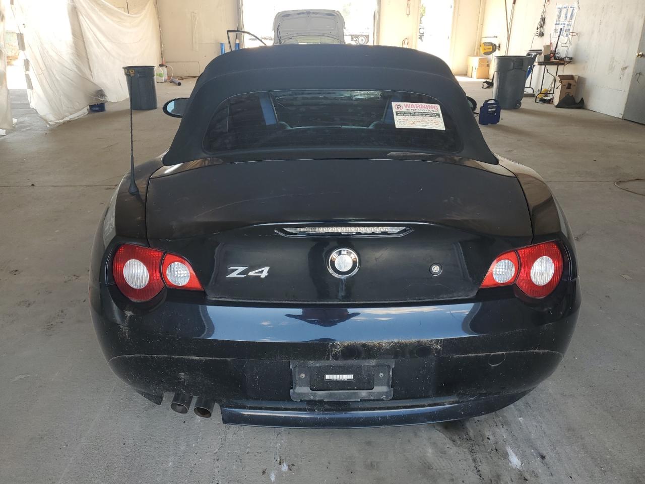 2005 BMW Z4 2.5 VIN: 4USBT335X5LR70284 Lot: 84708495