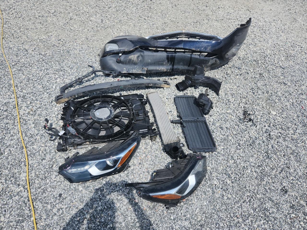 2020 Chevrolet Equinox VIN: 2GNAX5EVXL6142389 Lot: 70466785