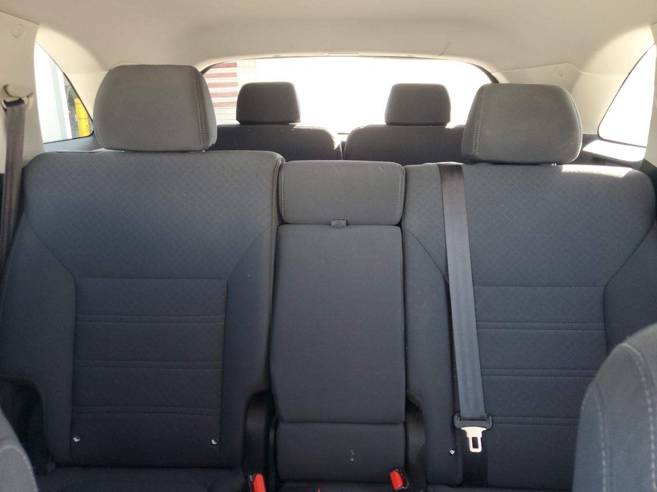 2020 Kia Sorento S VIN: 5XYPG4A5XLG620607 Lot: 81499825