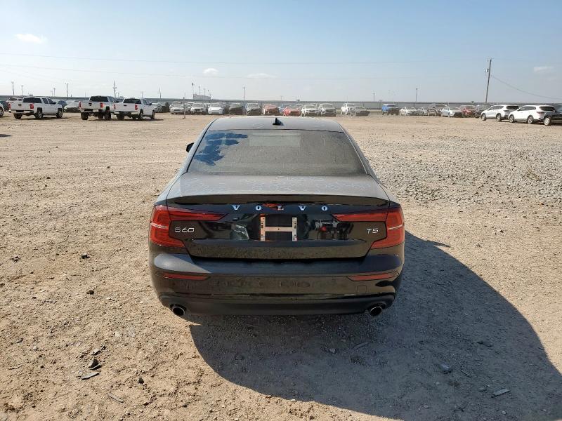  VOLVO S60 2021 Черный