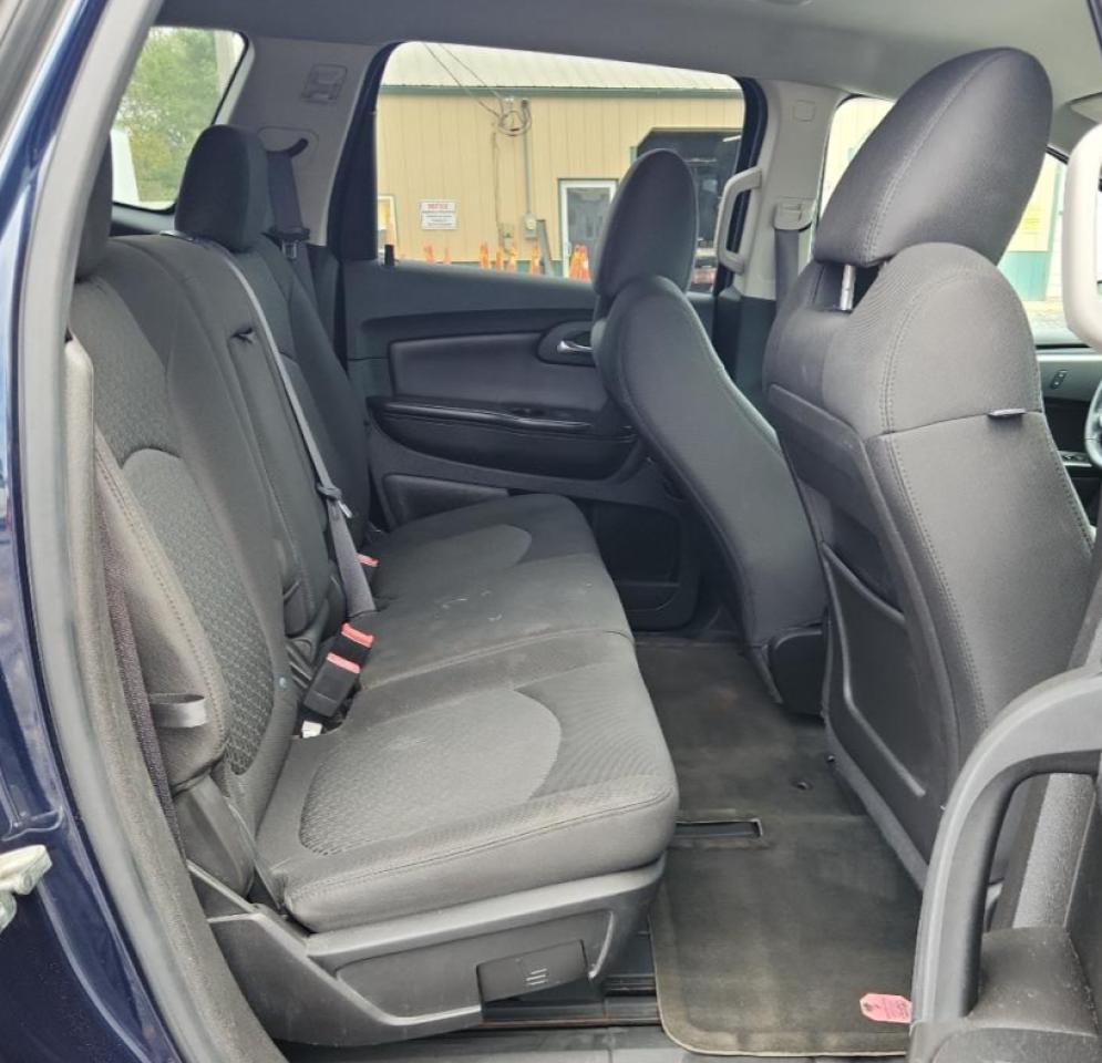 2010 Chevrolet Traverse Lt VIN: 1GNLVFEDXAS146528 Lot: 82058105