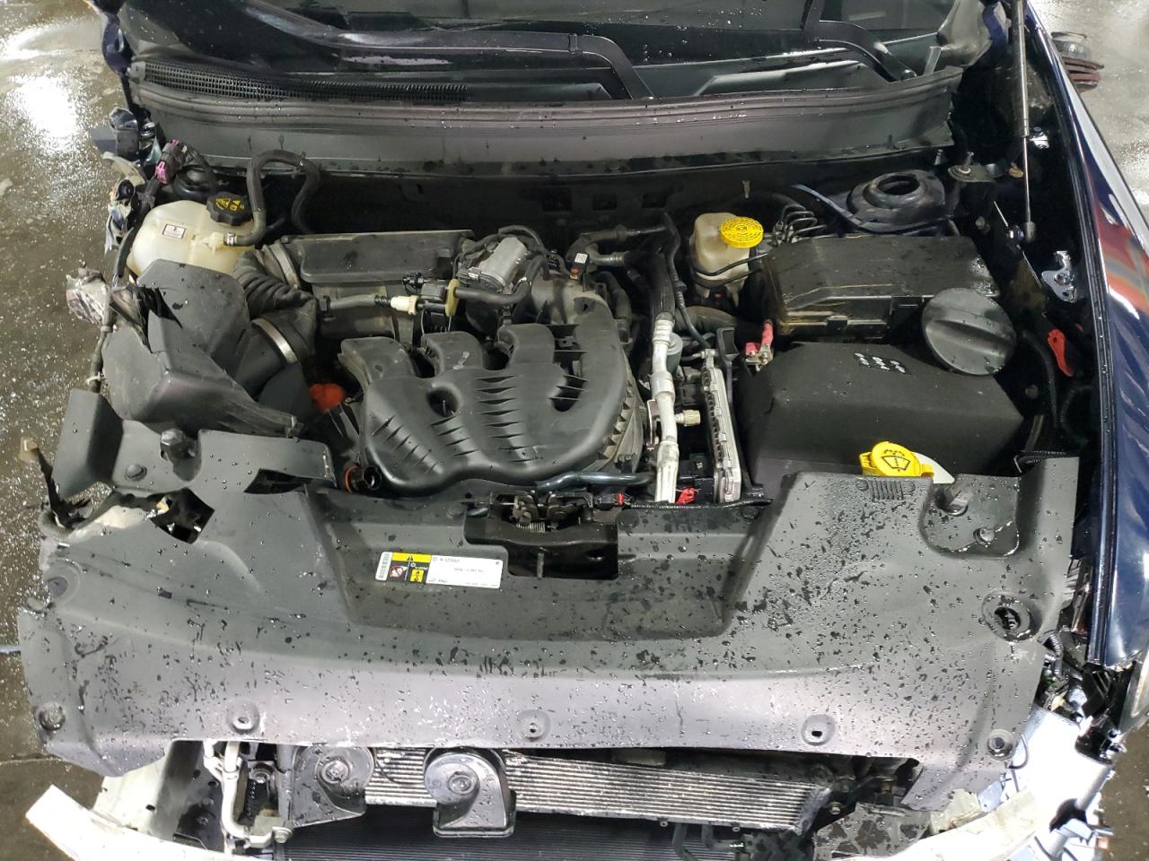 2015 Jeep Cherokee Latitude VIN: 1C4PJMCS9FW589085 Lot: 80027145