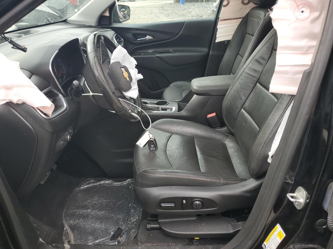 2020 Chevrolet Equinox Lt VIN: 2GNAXKEV9L6176449 Lot: 81893395