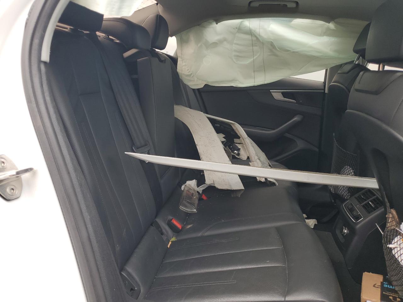 2017 Audi A4 Ultra Premium VIN: WAUKMAF48HN058981 Lot: 80941305