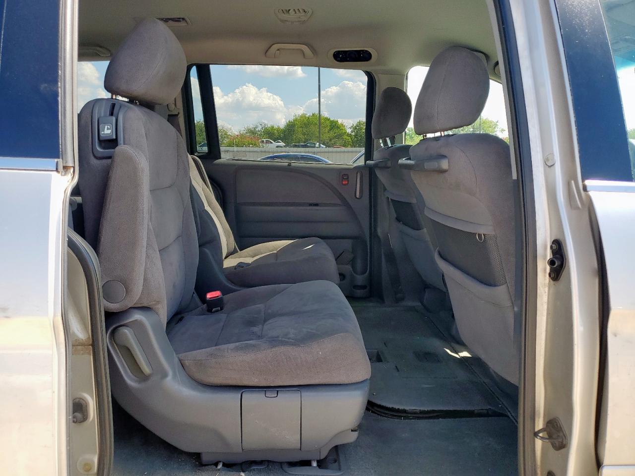 2005 Honda Odyssey Ex VIN: 5FNRL38445B423518 Lot: 84187105