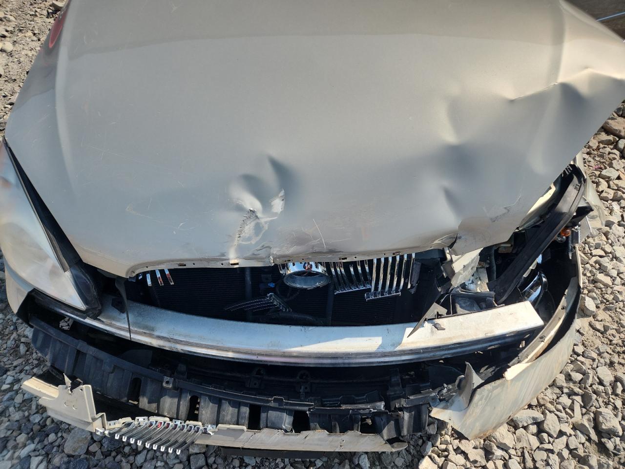 1G4HD57M19U134627 BUICK LUCERNE 2009 TAN Photo 11