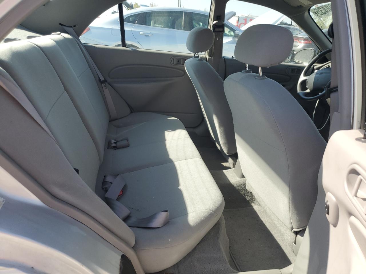 2002 Ford Escort VIN: 3FAFP13P82R211766 Lot: 83828435