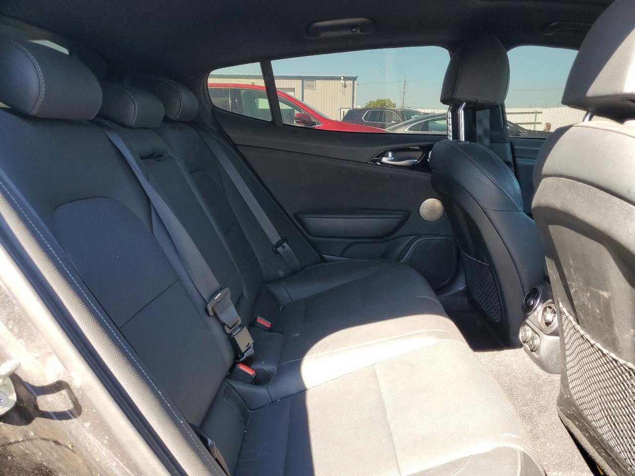 2023 Kia Stinger Gt Line VIN: KNAE35LD0P6137517 Lot: 70869875