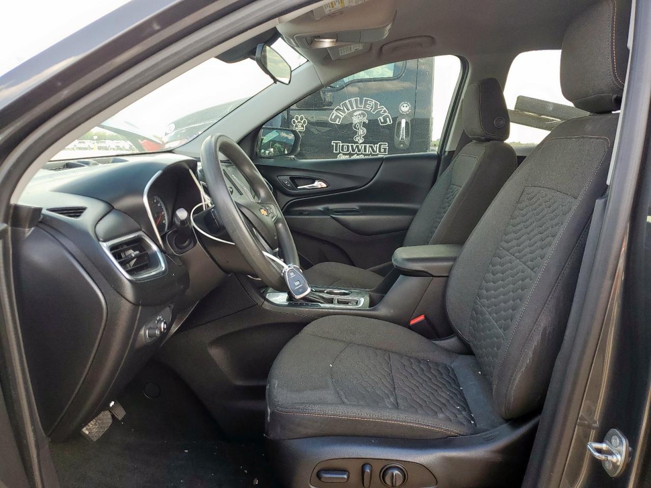 2018 Chevrolet Equinox Lt VIN: 3GNAXJEV3JS533519 Lot: 81870055