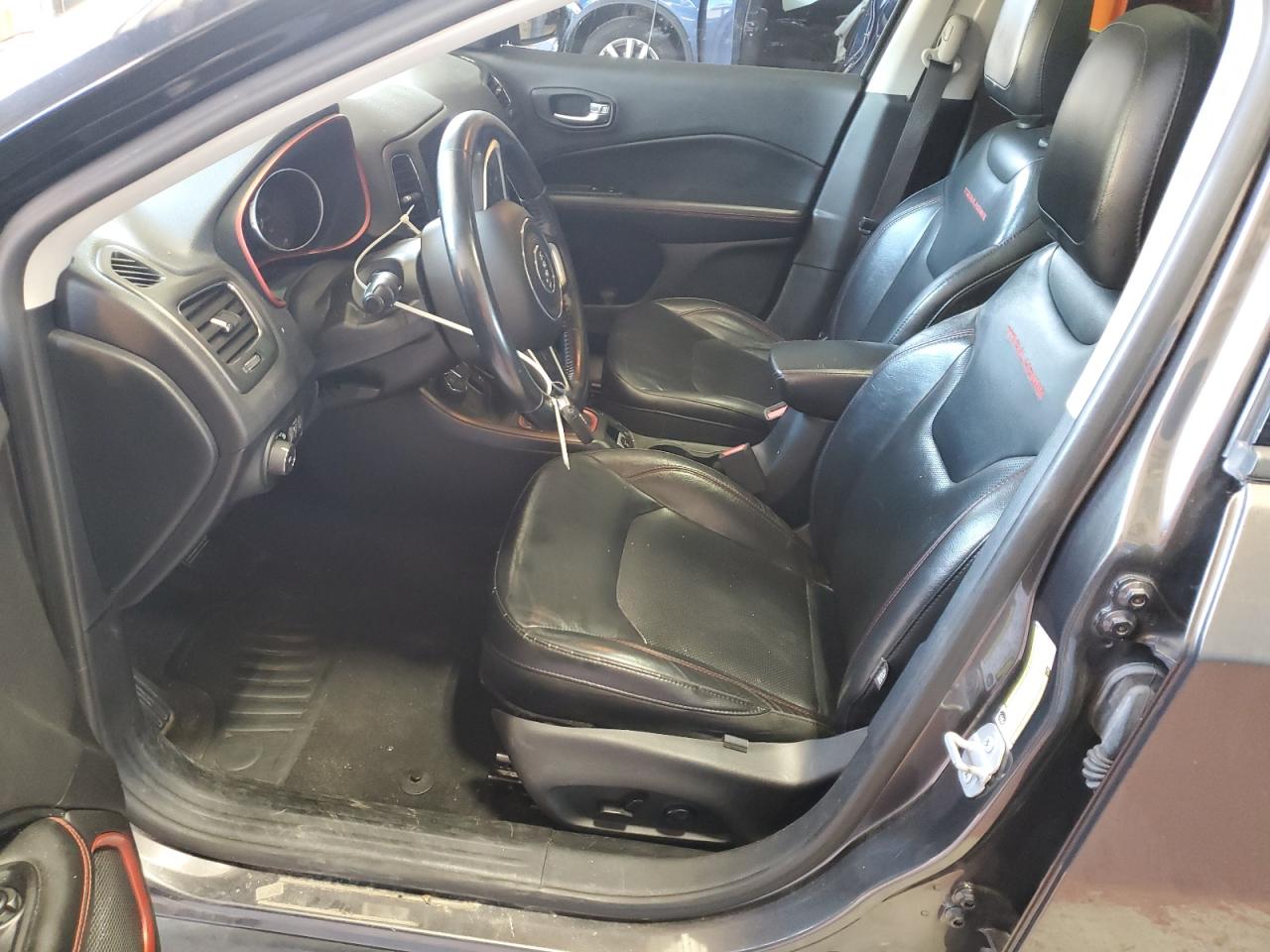 2018 Jeep Compass Trailhawk VIN: 3C4NJDDB9JT192318 Lot: 84461045