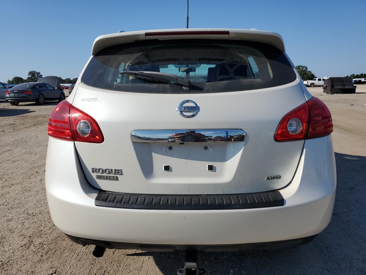 2014 Nissan Rogue Select S VIN: JN8AS5MV6EW718744 Lot: 80200325