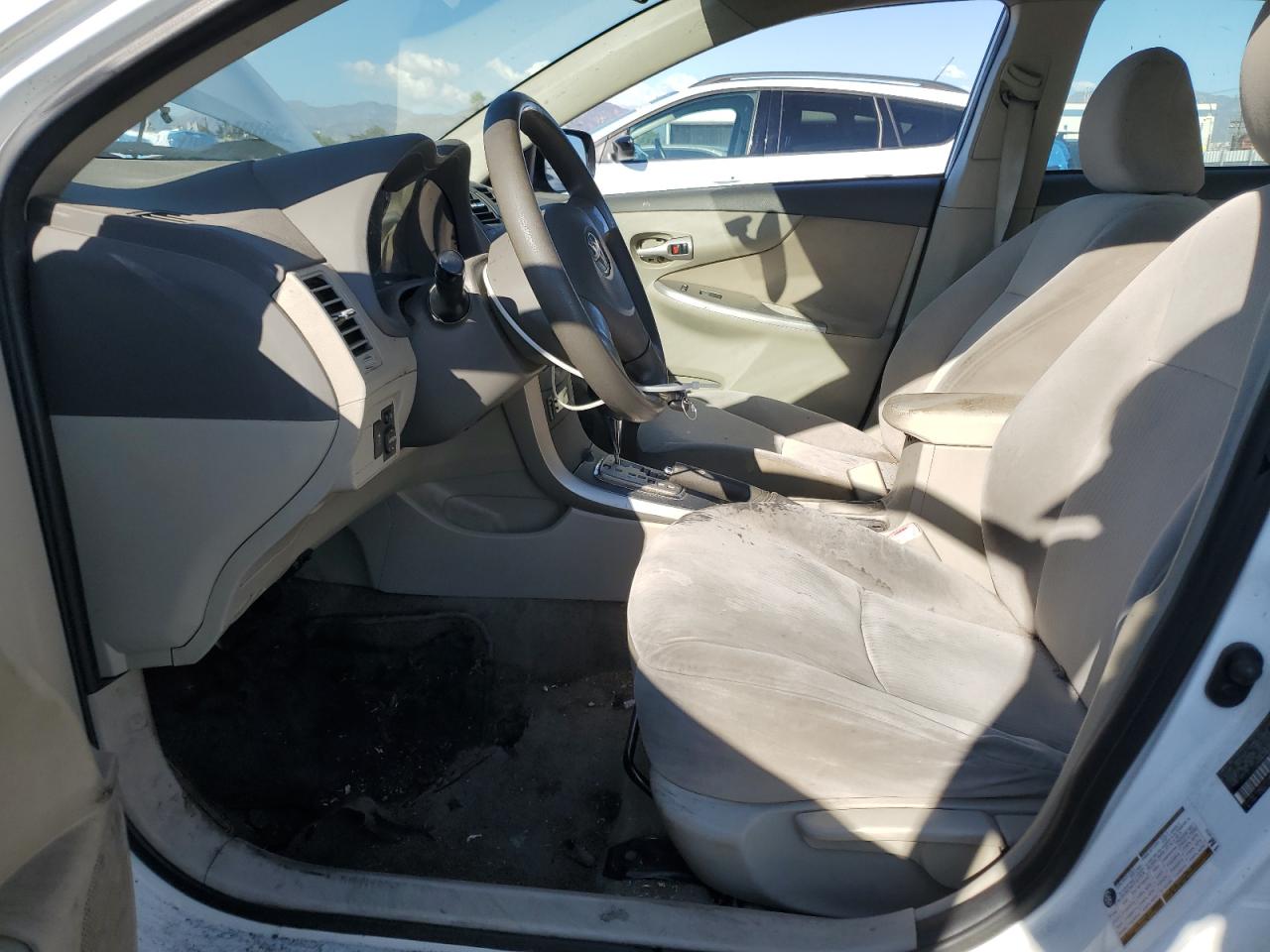 2010 Toyota Corolla Base VIN: JTDBU4EE6A9110993 Lot: 82160855