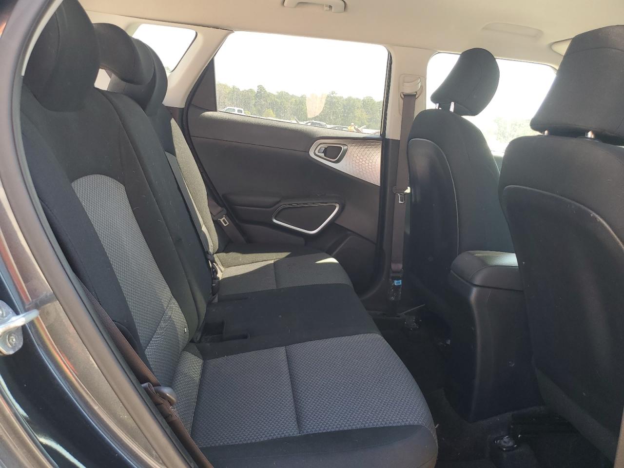 2020 Kia Soul Lx VIN: KNDJ23AU0L7073317 Lot: 81086195