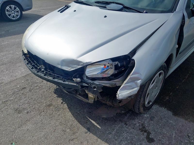2003 PEUGEOT 206 LOOK 