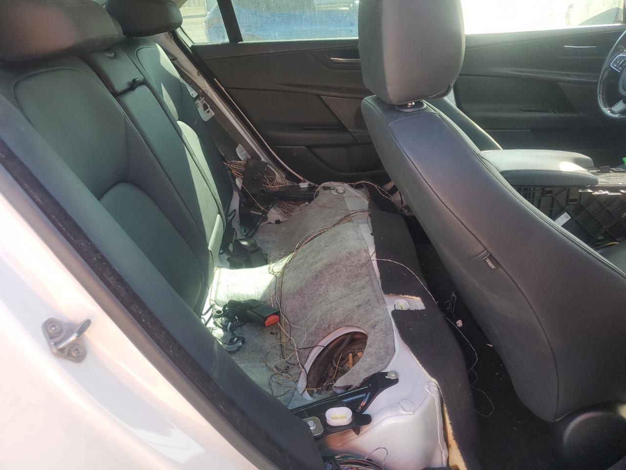 2018 Jaguar Xe Premium VIN: SAJAD4FN8JCP33370 Lot: 80861265