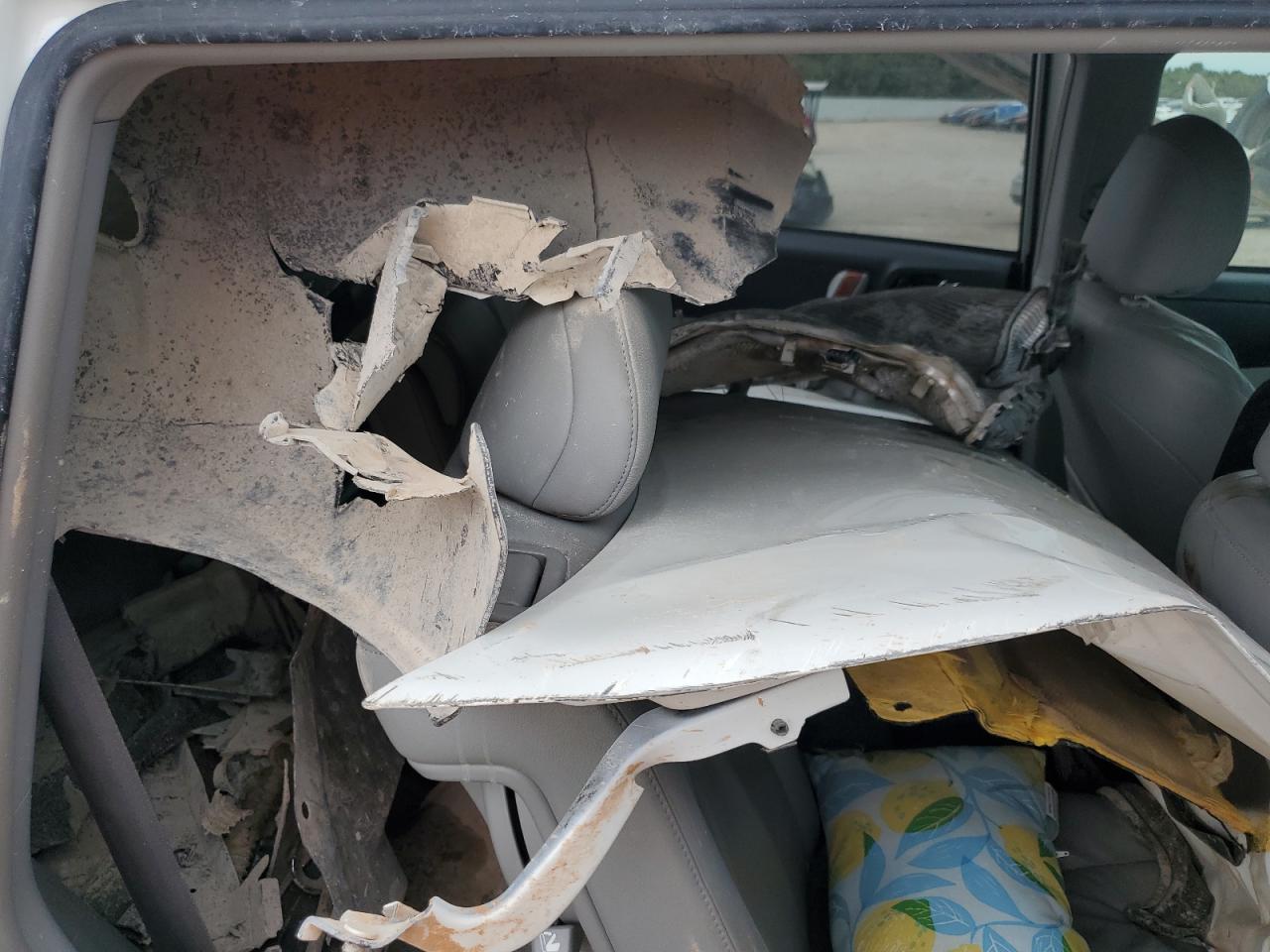 2008 Toyota Highlander Limited VIN: JTEDS42AX82068407 Lot: 81328745