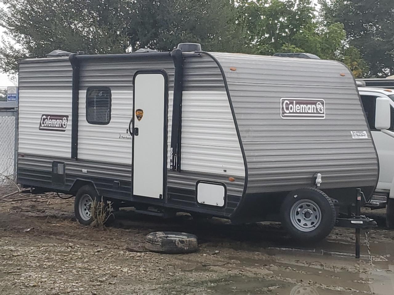 COLEMAN TRAILER 2021. Lot# 81422925. VIN 4YDT17B19MJ946099. Photo 1